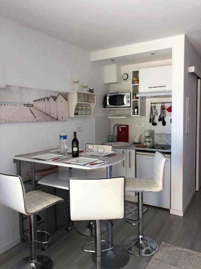 Charmant Studio A Cros De Cagnes Экстерьер фото