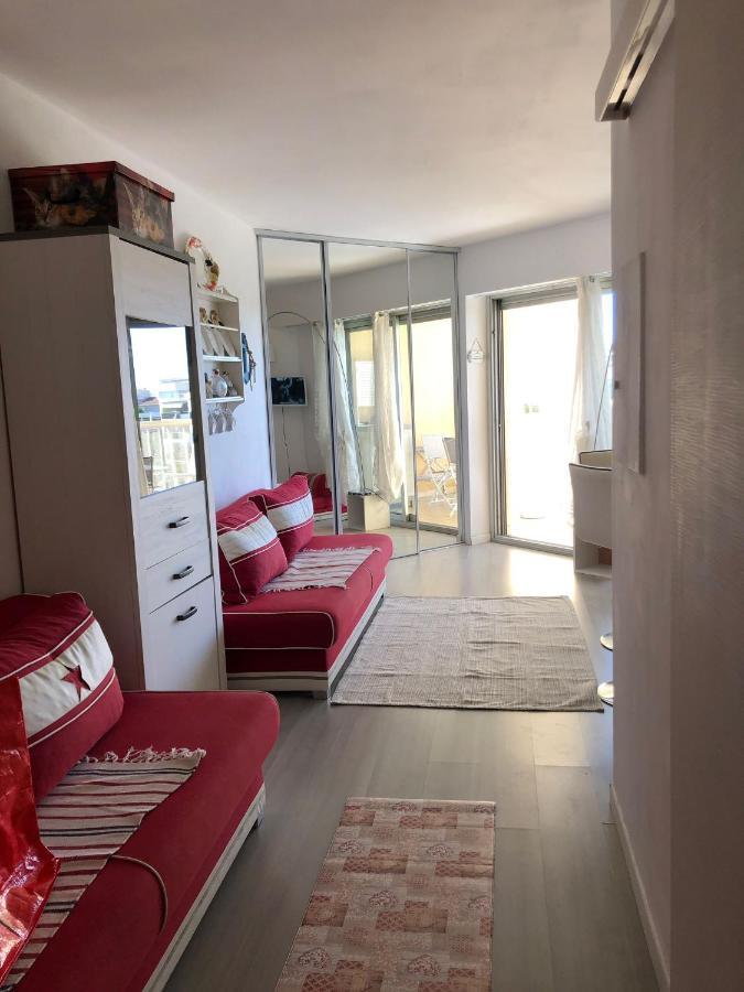 Charmant Studio A Cros De Cagnes Экстерьер фото