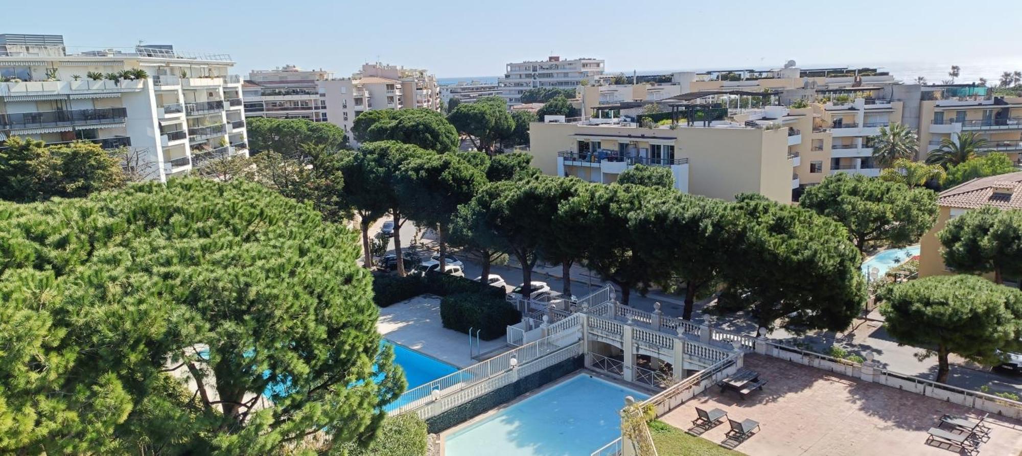 Charmant Studio A Cros De Cagnes Экстерьер фото