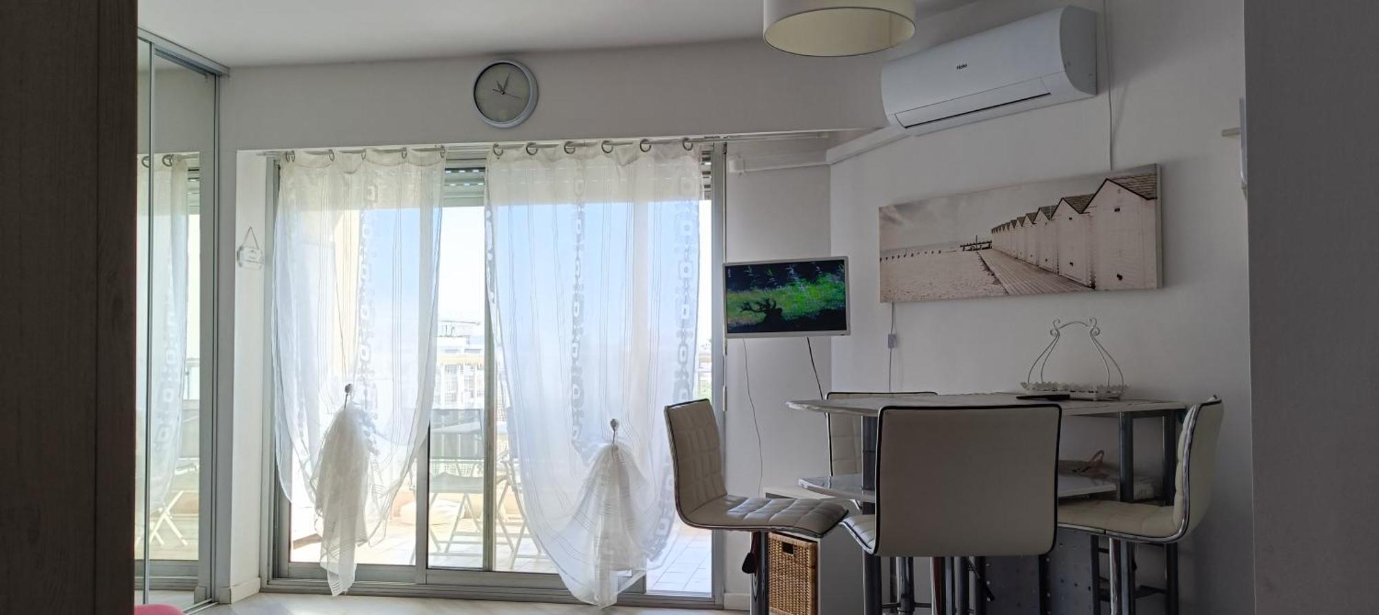 Charmant Studio A Cros De Cagnes Экстерьер фото